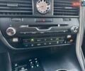 Білий Лексус РХ, об'ємом двигуна 2 л та пробігом 70 тис. км за 32900 $, фото 59 на Automoto.ua