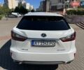 Белый Лексус РХ, объемом двигателя 2 л и пробегом 122 тыс. км за 31000 $, фото 3 на Automoto.ua