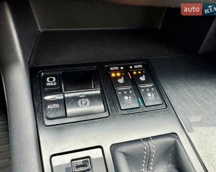 Білий Лексус РХ, об'ємом двигуна 2 л та пробігом 70 тис. км за 32900 $, фото 61 на Automoto.ua