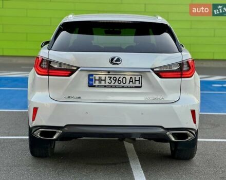 Лексус РХ 2016 в Киеве на Automoto.ua Белый Лексус РХ, объемом двигателя 2 л и пробегом 70 тыс. км за 32900 $, фото 17 на Automoto.ua