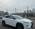Белый Лексус РХ, объемом двигателя 2 л и пробегом 142 тыс. км за 35500 $, фото 3 на Automoto.ua