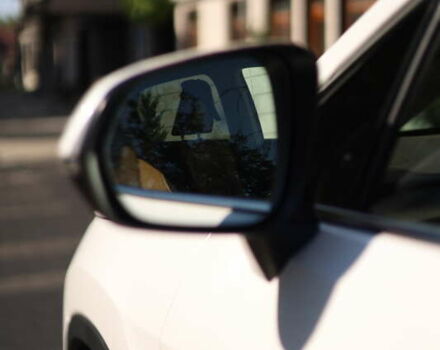 Белый Лексус РХ, объемом двигателя 2 л и пробегом 86 тыс. км за 31900 $, фото 13 на Automoto.ua