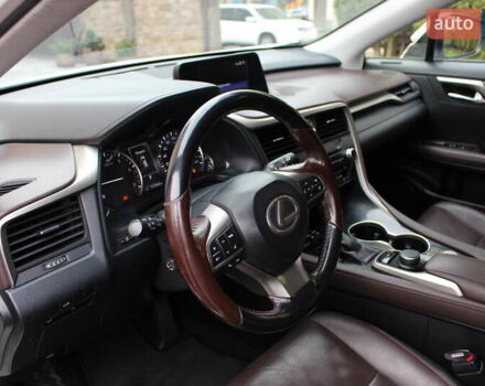 Білий Лексус РХ, об'ємом двигуна 2 л та пробігом 117 тис. км за 31500 $, фото 11 на Automoto.ua