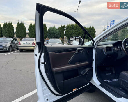 Білий Лексус РХ, об'ємом двигуна 2 л та пробігом 179 тис. км за 29990 $, фото 54 на Automoto.ua