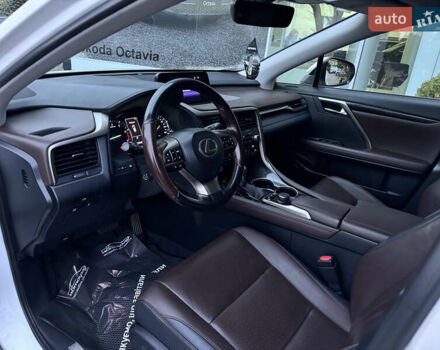 Білий Лексус РХ, об'ємом двигуна 2 л та пробігом 179 тис. км за 29990 $, фото 59 на Automoto.ua