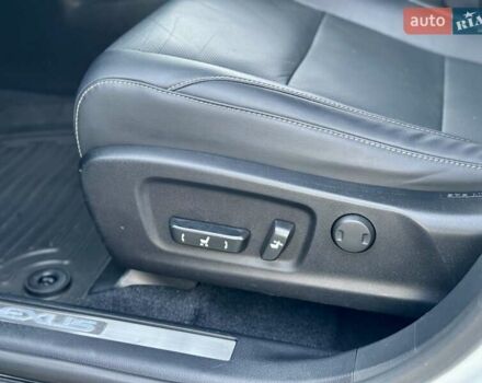 Лексус РХ 2016 в Киеве на Automoto.ua Белый Лексус РХ, объемом двигателя 2 л и пробегом 70 тыс. км за 32900 $, фото 30 на Automoto.ua