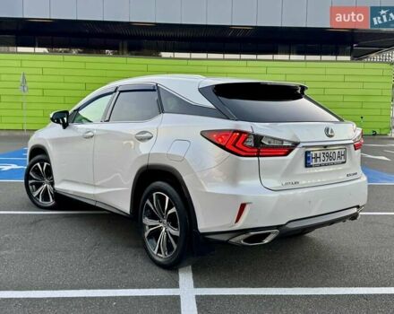 Білий Лексус РХ, об'ємом двигуна 2 л та пробігом 70 тис. км за 32900 $, фото 19 на Automoto.ua