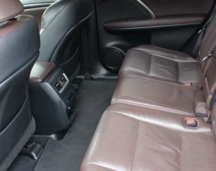 Білий Лексус РХ, об'ємом двигуна 2 л та пробігом 117 тис. км за 31500 $, фото 8 на Automoto.ua