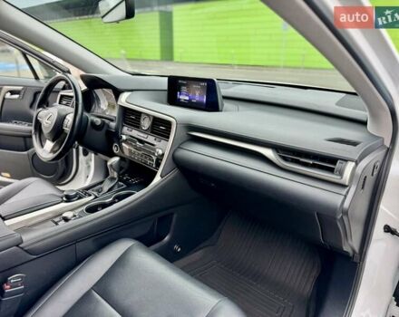 Білий Лексус РХ, об'ємом двигуна 2 л та пробігом 70 тис. км за 32900 $, фото 48 на Automoto.ua