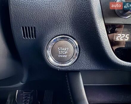 Білий Лексус РХ, об'ємом двигуна 2 л та пробігом 70 тис. км за 32900 $, фото 62 на Automoto.ua