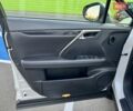 Белый Лексус РХ, объемом двигателя 2 л и пробегом 70 тыс. км за 33900 $, фото 29 на Automoto.ua