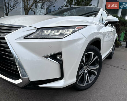 Білий Лексус РХ, об'ємом двигуна 2 л та пробігом 179 тис. км за 29990 $, фото 24 на Automoto.ua