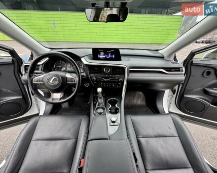 Білий Лексус РХ, об'ємом двигуна 2 л та пробігом 70 тис. км за 32900 $, фото 51 на Automoto.ua