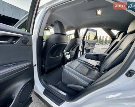 Лексус РХ 2016 в Киеве на Automoto.ua Белый Лексус РХ, объемом двигателя 2 л и пробегом 70 тыс. км за 32900 $, фото 35 на Automoto.ua