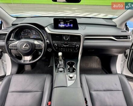 Білий Лексус РХ, об'ємом двигуна 2 л та пробігом 70 тис. км за 32900 $, фото 51 на Automoto.ua