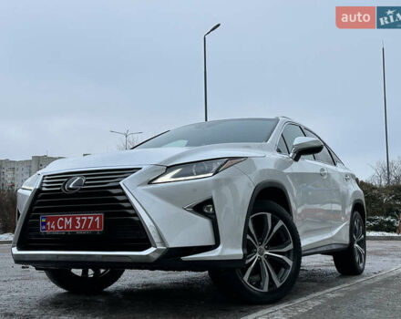 Белый Лексус РХ, объемом двигателя 3.5 л и пробегом 143 тыс. км за 33500 $, фото 11 на Automoto.ua