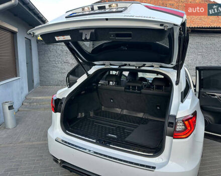 Белый Лексус РХ, объемом двигателя 2 л и пробегом 139 тыс. км за 42000 $, фото 26 на Automoto.ua