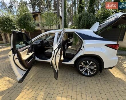 Білий Лексус РХ, об'ємом двигуна 2 л та пробігом 109 тис. км за 34500 $, фото 7 на Automoto.ua