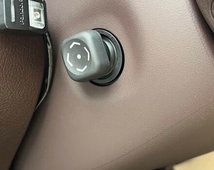 Білий Лексус РХ, об'ємом двигуна 2 л та пробігом 80 тис. км за 37600 $, фото 21 на Automoto.ua