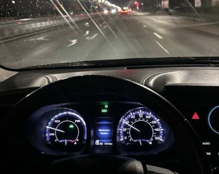 Білий Лексус РХ, об'ємом двигуна 2 л та пробігом 100 тис. км за 32999 $, фото 10 на Automoto.ua