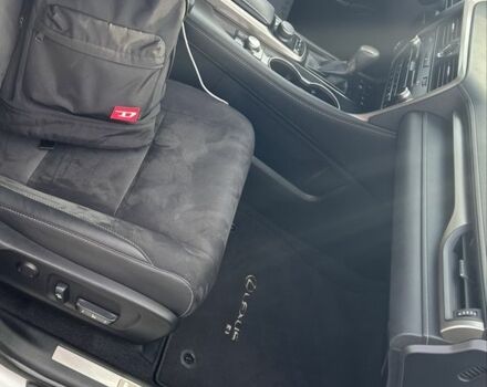 Білий Лексус РХ, об'ємом двигуна 2 л та пробігом 100 тис. км за 32999 $, фото 17 на Automoto.ua