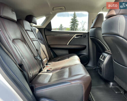 Білий Лексус РХ, об'ємом двигуна 2 л та пробігом 124 тис. км за 33900 $, фото 34 на Automoto.ua