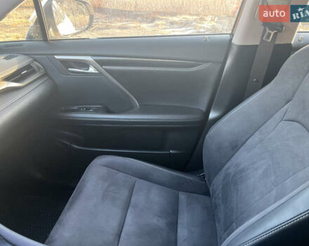 Білий Лексус РХ, об'ємом двигуна 2 л та пробігом 58 тис. км за 33800 $, фото 32 на Automoto.ua