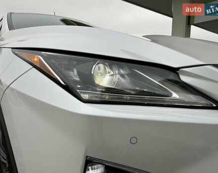 Белый Лексус РХ, объемом двигателя 3.5 л и пробегом 143 тыс. км за 33500 $, фото 40 на Automoto.ua