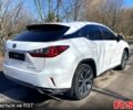 Білий Лексус РХ, об'ємом двигуна 2 л та пробігом 147 тис. км за 26000 $, фото 2 на Automoto.ua