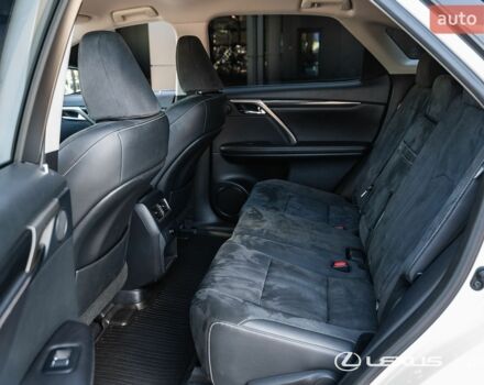Білий Лексус РХ, об'ємом двигуна 2 л та пробігом 86 тис. км за 29000 $, фото 21 на Automoto.ua