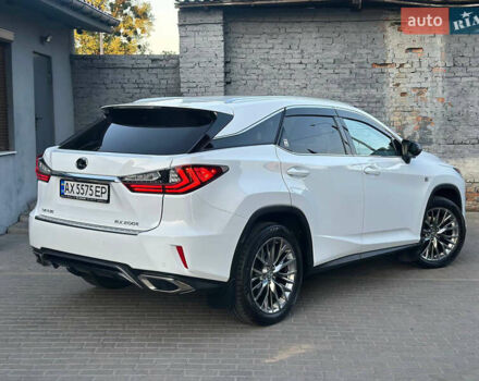 Белый Лексус РХ, объемом двигателя 2 л и пробегом 139 тыс. км за 42000 $, фото 5 на Automoto.ua