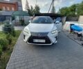Белый Лексус РХ, объемом двигателя 3.46 л и пробегом 185 тыс. км за 31900 $, фото 1 на Automoto.ua