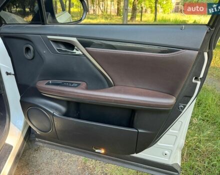 Білий Лексус РХ, об'ємом двигуна 2 л та пробігом 120 тис. км за 19999 $, фото 8 на Automoto.ua