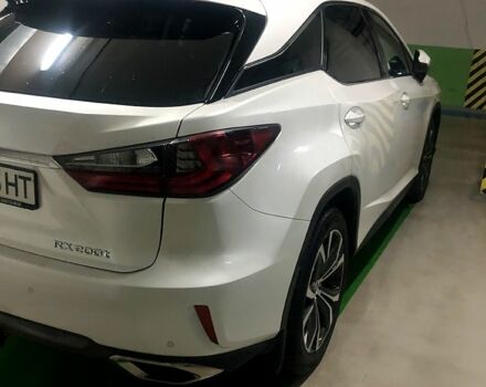 Белый Лексус РХ, объемом двигателя 2 л и пробегом 146 тыс. км за 29500 $, фото 8 на Automoto.ua