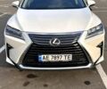 Белый Лексус РХ, объемом двигателя 2 л и пробегом 100 тыс. км за 31900 $, фото 1 на Automoto.ua