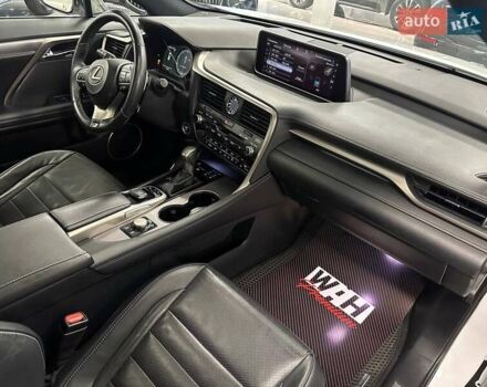 Лексус РХ 2017 у Києві на Automoto.ua Білий Лексус РХ, об'ємом двигуна 3.46 л та пробігом 128 тис. км за 33900 $, фото 13 на Automoto.ua