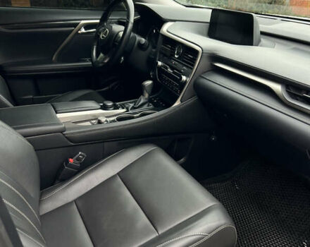 Белый Лексус РХ, объемом двигателя 2 л и пробегом 68 тыс. км за 29700 $, фото 8 на Automoto.ua