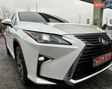 Белый Лексус РХ, объемом двигателя 3.5 л и пробегом 143 тыс. км за 33500 $, фото 45 на Automoto.ua