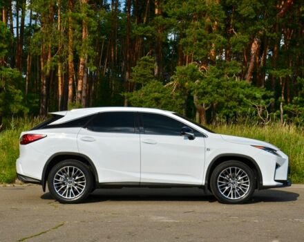 Білий Лексус РХ, об'ємом двигуна 2 л та пробігом 30 тис. км за 51500 $, фото 4 на Automoto.ua