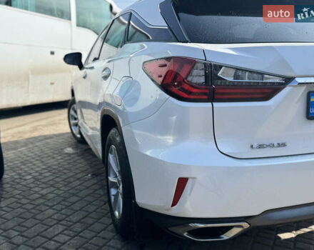 Білий Лексус РХ, об'ємом двигуна 2 л та пробігом 116 тис. км за 29300 $, фото 6 на Automoto.ua