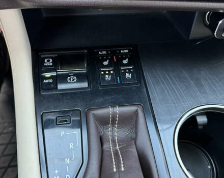 Белый Лексус РХ, объемом двигателя 2 л и пробегом 142 тыс. км за 31000 $, фото 11 на Automoto.ua