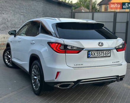 Белый Лексус РХ, объемом двигателя 2 л и пробегом 139 тыс. км за 42000 $, фото 3 на Automoto.ua