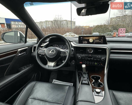 Белый Лексус РХ, объемом двигателя 3.5 л и пробегом 143 тыс. км за 33500 $, фото 129 на Automoto.ua