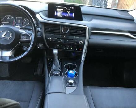 Белый Лексус РХ, объемом двигателя 2 л и пробегом 122 тыс. км за 27500 $, фото 6 на Automoto.ua