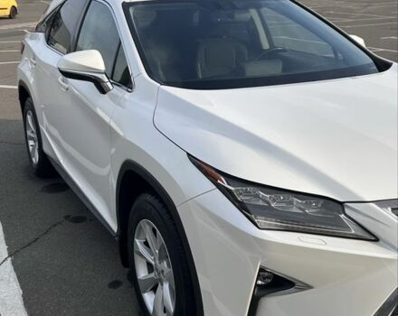 Білий Лексус РХ, об'ємом двигуна 2 л та пробігом 100 тис. км за 32999 $, фото 1 на Automoto.ua
