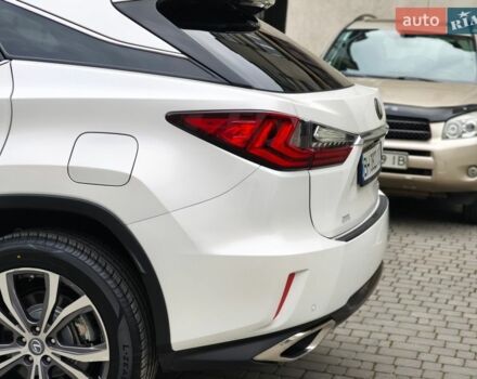 Білий Лексус РХ, об'ємом двигуна 3.46 л та пробігом 71 тис. км за 32000 $, фото 23 на Automoto.ua