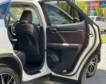 Білий Лексус РХ, об'ємом двигуна 2 л та пробігом 124 тис. км за 33900 $, фото 33 на Automoto.ua