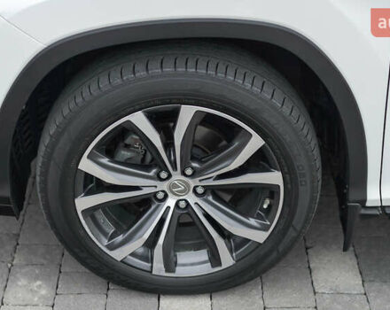 Белый Лексус РХ, объемом двигателя 2 л и пробегом 122 тыс. км за 31403 $, фото 11 на Automoto.ua