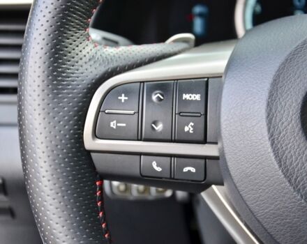 Білий Лексус РХ, об'ємом двигуна 2 л та пробігом 30 тис. км за 51500 $, фото 56 на Automoto.ua