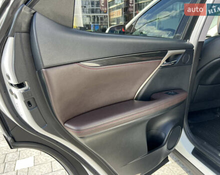 Білий Лексус РХ, об'ємом двигуна 2 л та пробігом 124 тис. км за 33900 $, фото 30 на Automoto.ua